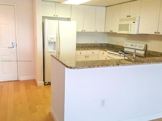 Residential complexes in Aventura, Miami-Dade