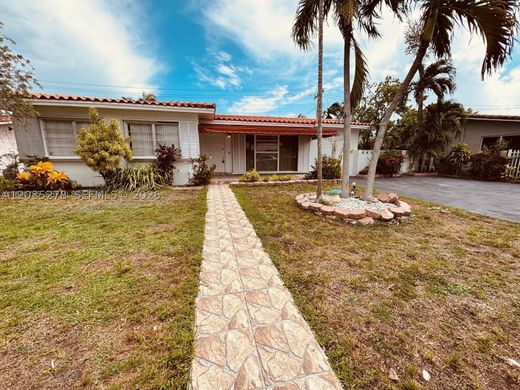 Villa in Hialeah, Miami-Dade
