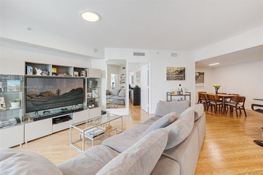 Complesso residenziale a Miami, Miami-Dade County