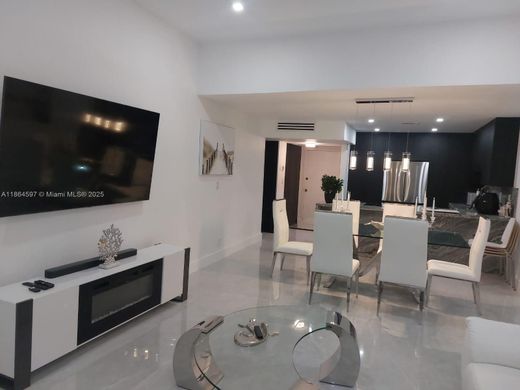 Complesso residenziale a Hallandale Beach, Broward County