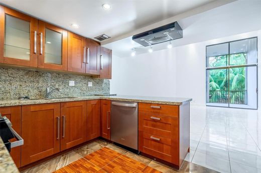 Таунхаус, Aventura, Miami-Dade County