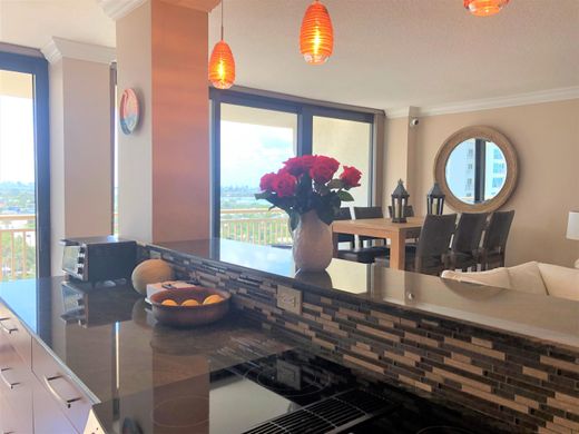 Complesso residenziale a Riviera Beach, Palm Beach County