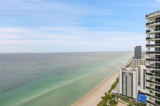 Complexos residenciais - Hallandale Beach, Broward County