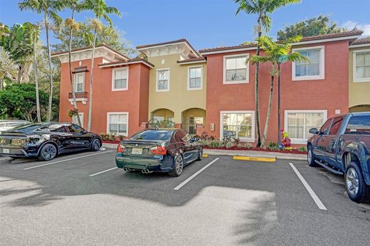 Margate, Broward Countyのタウンハウス