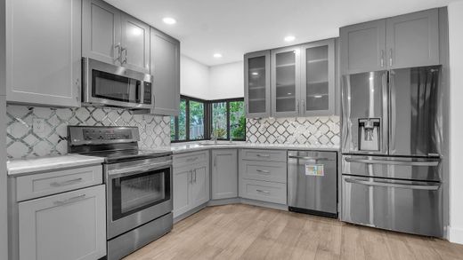 Villa in Hollywood Beach Gardens, Broward County
