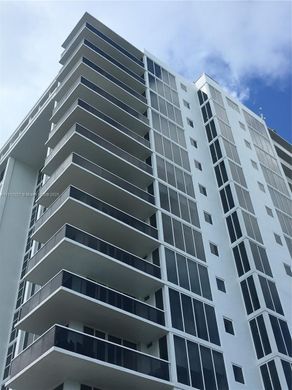 Complesso residenziale a Bal Harbour, Miami-Dade County