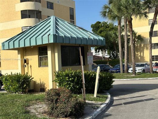 Komplex apartman Lauderhill, Broward County