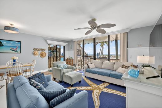 Stuart, Martin Countyのアパートメント・コンプレックス