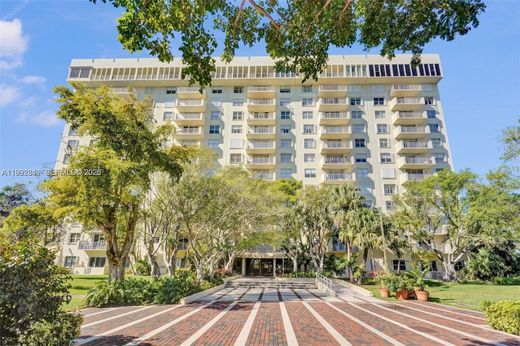 Residential complexes in Miami, Miami-Dade