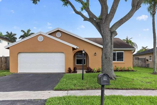Villa in Sunrise, Broward County