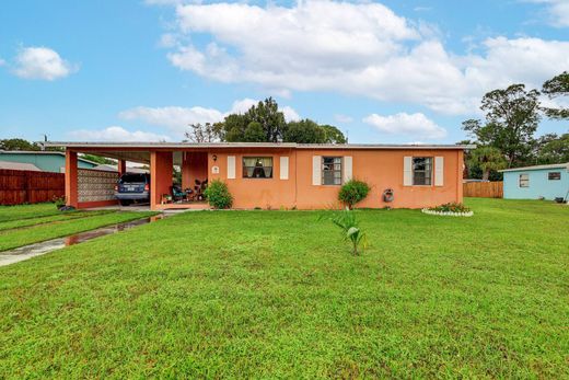 Villa in Port Saint Lucie, Saint Lucie County