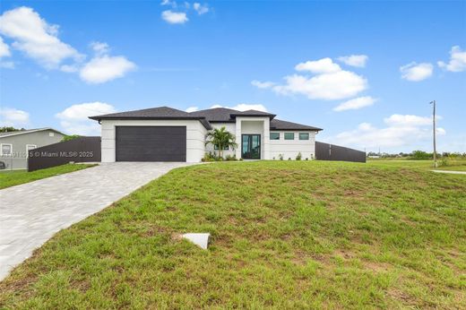 Villa in Cape Coral, Lee County