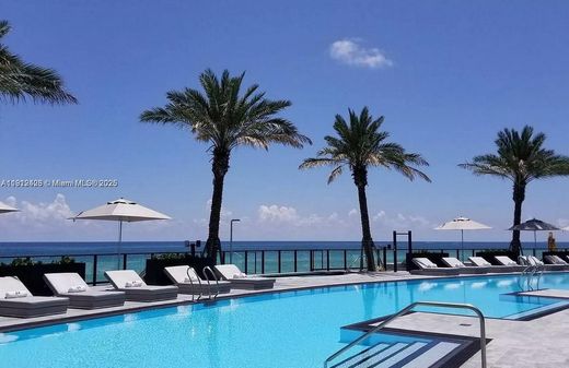 Kamienica w Sunny Isles Beach, Miami-Dade County