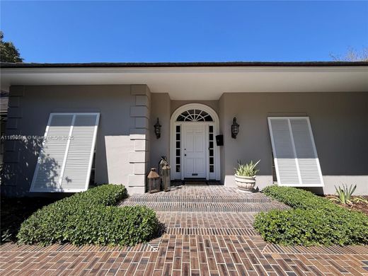 빌라 / Coral Gables, Miami-Dade County