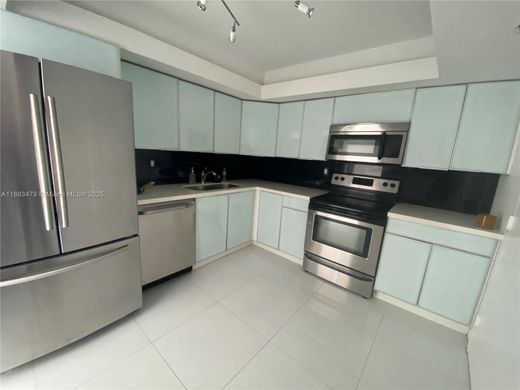 Жилой комплекс, Aventura, Miami-Dade County