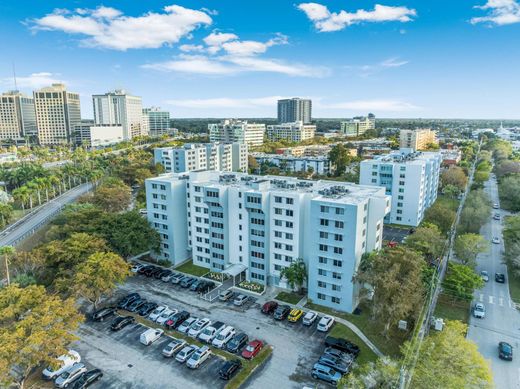 Residential complexes in Miami, Miami-Dade