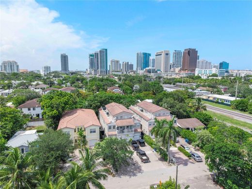 Townhouse in Fort Lauderdale, Broward County