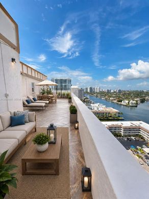 Complesso residenziale a Hallandale Beach, Broward County