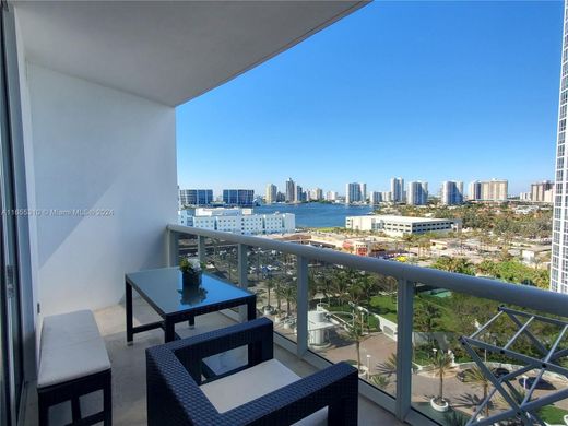 Wohnkomplexe in Sunny Isles Beach, Miami-Dade County