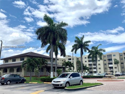Complesso residenziale a Miami, Miami-Dade County