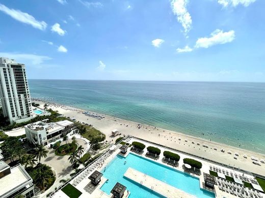 مجمع شقق ﻓﻲ Hallandale Beach, Broward County