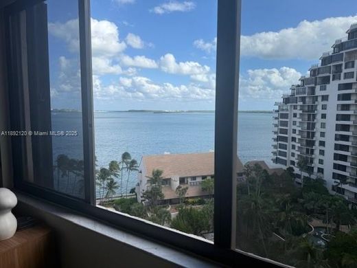 ‏בניין ב  מיאמי, Miami-Dade County