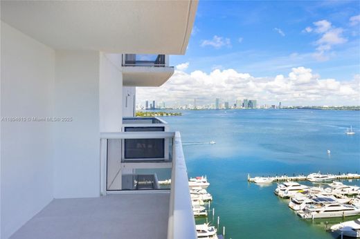 Komplex apartman Miami Beach, Miami-Dade County