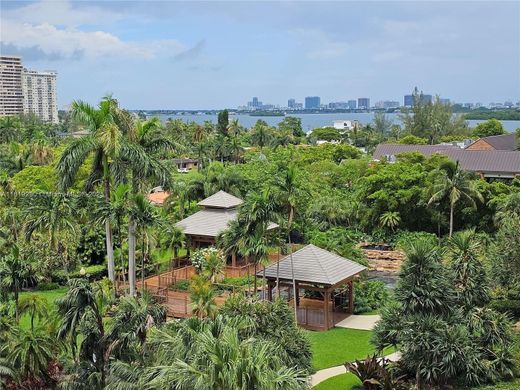 Complesso residenziale a Miami, Miami-Dade County