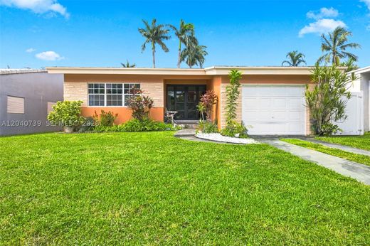 Villa in Hollywood, Broward County