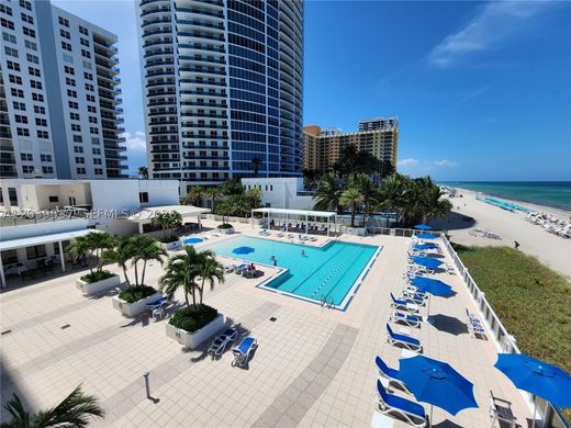 Complesso residenziale a Hollywood, Broward County