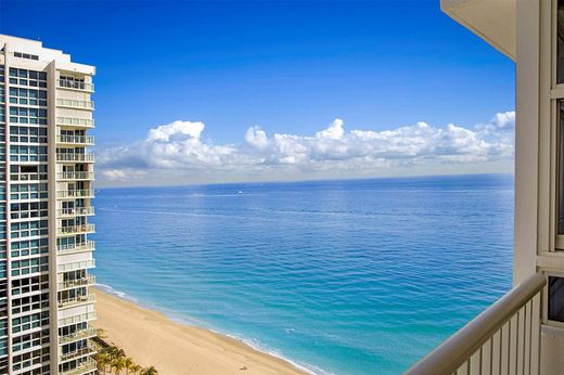 Residential complexes in Pompano Beach, Broward County