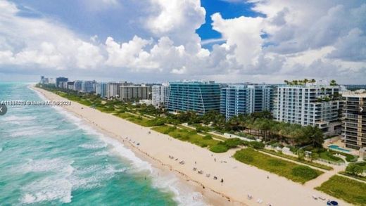 Complesso residenziale a Surfside, Miami-Dade County