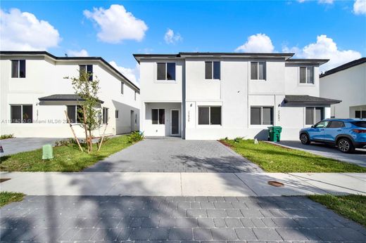 Şehir evi  Miami, Miami-Dade County