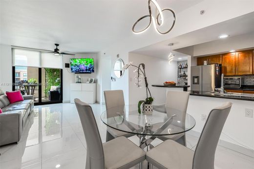 フォートローダーデール, Broward Countyのアパートメント・コンプレックス