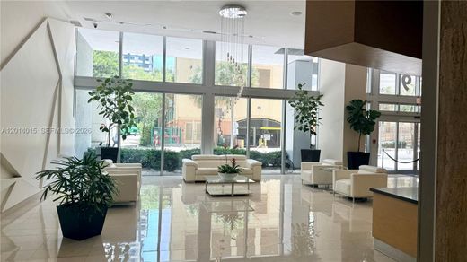 Complesso residenziale a Miami, Miami-Dade County