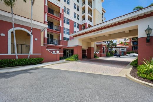 Residential complexes in Jupiter, Palm Beach