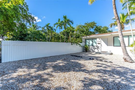 Townhouse in North Miami, Miami-Dade