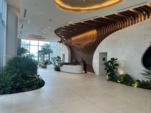 Complesso residenziale a Miami, Miami-Dade County