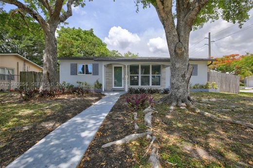 Villa Hollywood, Broward County