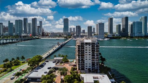 Complesso residenziale a Miami, Miami-Dade County
