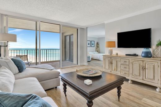 Residential complexes in Jupiter, Palm Beach