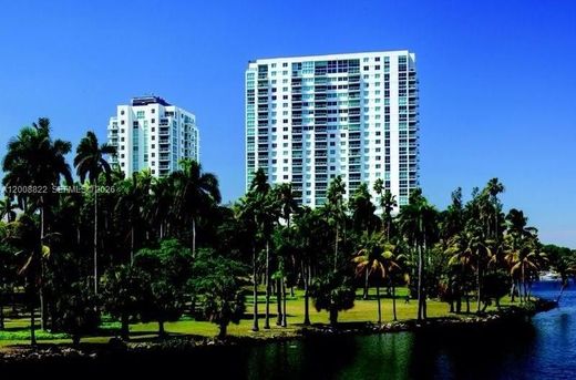 Komplex apartman Miami, Miami-Dade County