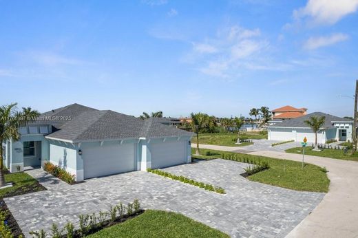 Villa in Cape Coral, Lee County