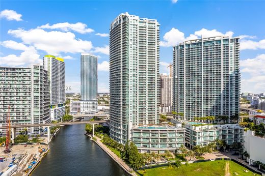 Residential complexes in Miami, Miami-Dade