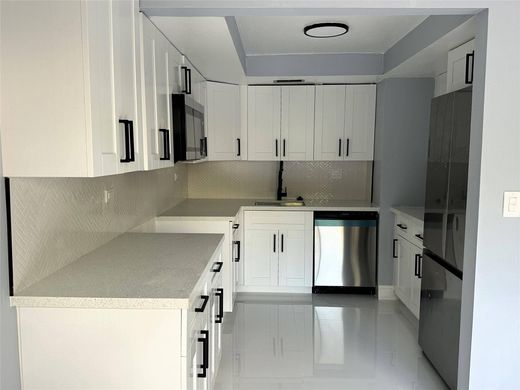 Townhouse in Miramar, Broward County