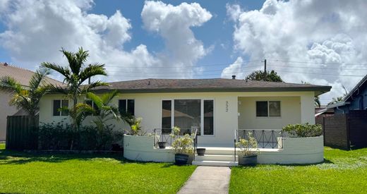 Villa in Dania Beach, Broward County