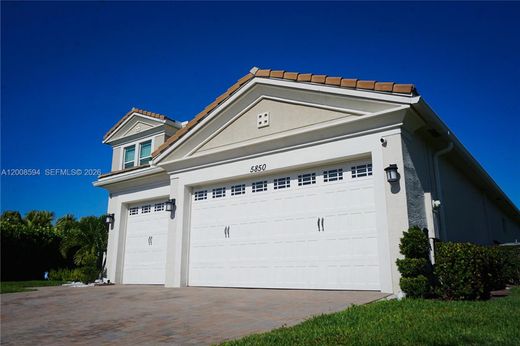 Villa Westlake, Hillsborough County