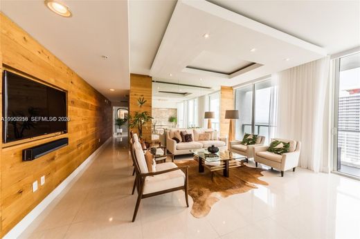 مجمع شقق ﻓﻲ ميامي، فلوريدا, Miami-Dade County