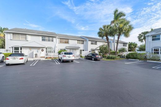 Pompano Beach, Broward Countyのタウンハウス