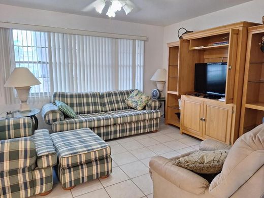 公寓楼  Boca Raton, Palm Beach County